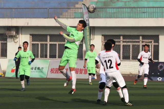 杨瀚森带病秀隔扣+怒斩两双 下半场进攻灵感井喷